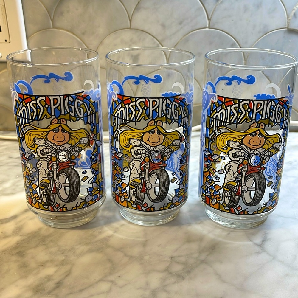 Set of 3 Miss Piggy on Motorcycle Drinking Glasses from McDonald’s & Henson 1981